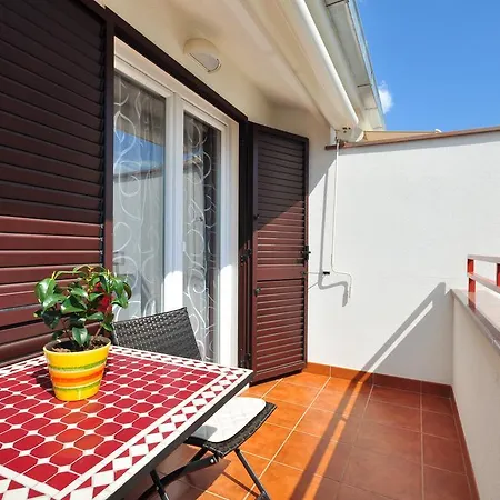 Zizic Apartment Kastela